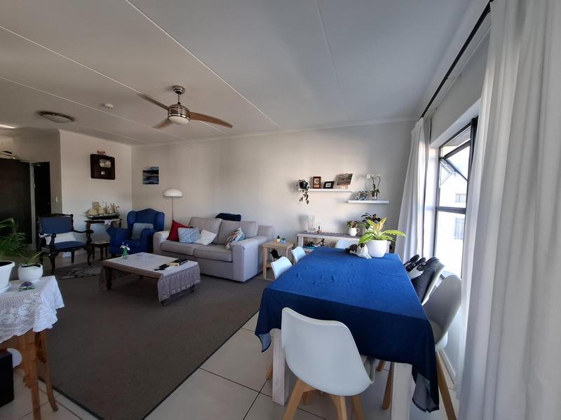 To Let 2 Bedroom Property for Rent in De Velde Western Cape